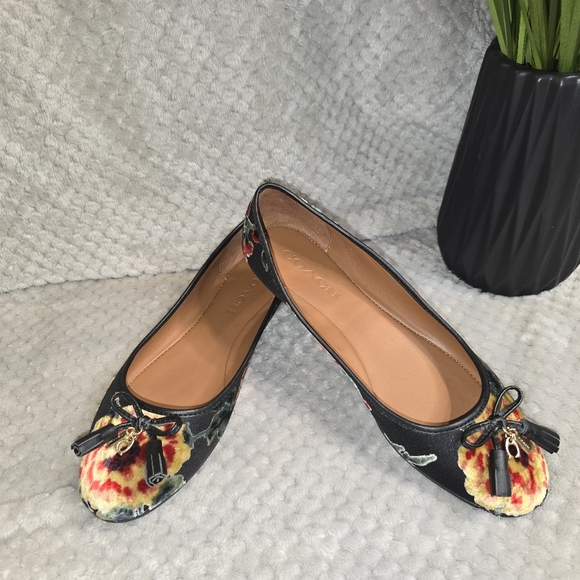 Coach Ballerina Flats - Picture 1 of 6